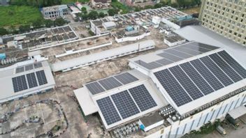 パレンバンの小売業界は、太陽光発電所を主なエネルギー源として使用することに切り替えます 