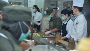 Temuan Belatung di Menu MBG Sorong, BGN Minta Maaf