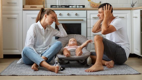 7 General Problems In The Family That Make Children Stressed