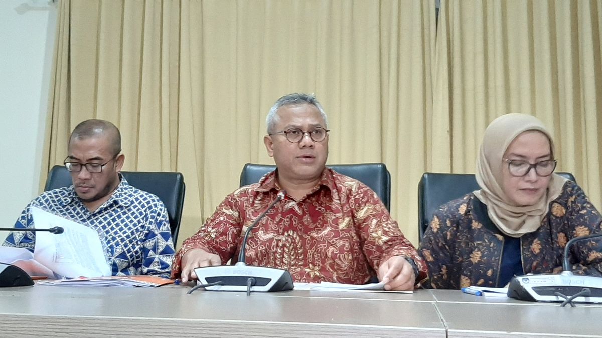 I Dewa Kade Wiarsa Replaces Wahyu Setiawan As Commissioner Of The KPU