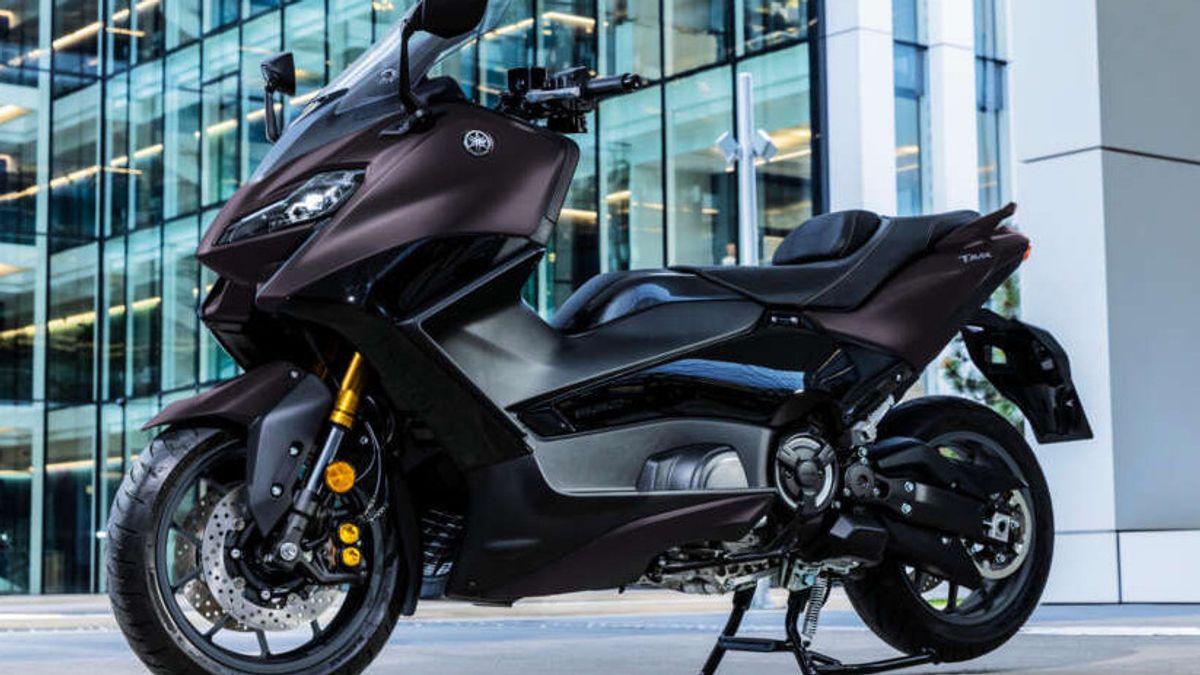 Yamaha TMax Tech Max 2024 Gets A New Color Scheme, Prices Don't Change