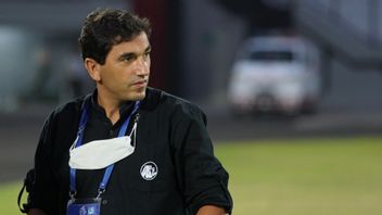 Arema FC Recorded By Persija Jakarta, Eduardo Almeida: Media Supporter Wants Me To Leave, But I Will Not Back