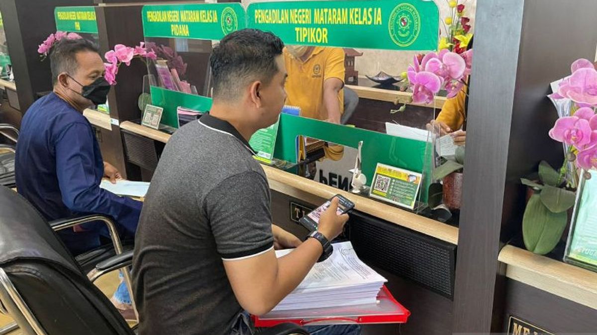 Berkas Perkara 4 Tersangka Korupsi Proyek Ruang Operasi dan ICU RSUD Lombok Utara Dilimpahkan ke PN Mataram