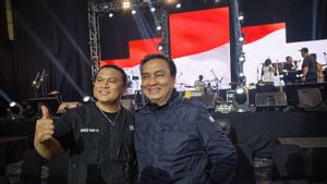 Effendi Simbolon dan Posan Tobing Bawa Pertunjukan Musik Batak ke 165 Kota