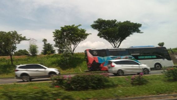 チパリ有料道路で帰郷の流れが始まる動き