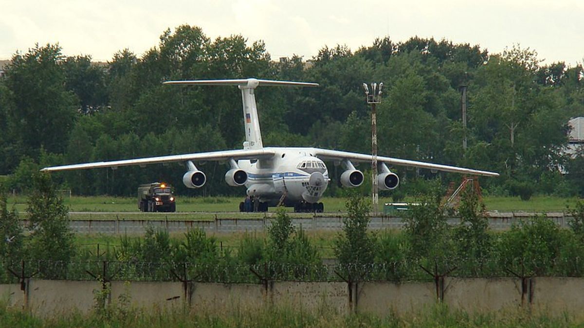 Russian Military Plane Crashes In Belgorod, Transports 65 Prisoners Of War That Will Follow Exchange With Ukraine