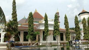 Masjid Agung Palembang Persingkat Waktu Salat Tarawih, Tak Ada Kultum