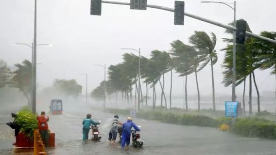 印度尼西亚今天有几个地区面临早期警告，大雨和强风
