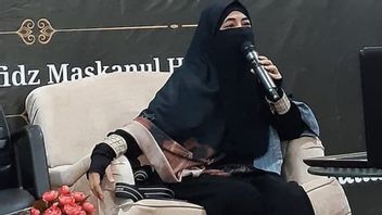 Umi Pipik Terkena Penipuan Berkedok Donasi untuk Palestina, Bagaimana Modusnya?