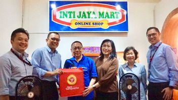 [PHOTO] Visit Customers In Cipayung, Sampoerna Bank Affirms Commitment To Empowering MSMEs