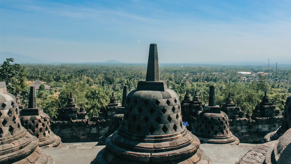 30 Thousand Tourists are Predicted to Visit Borobudur during the New Year Holidays