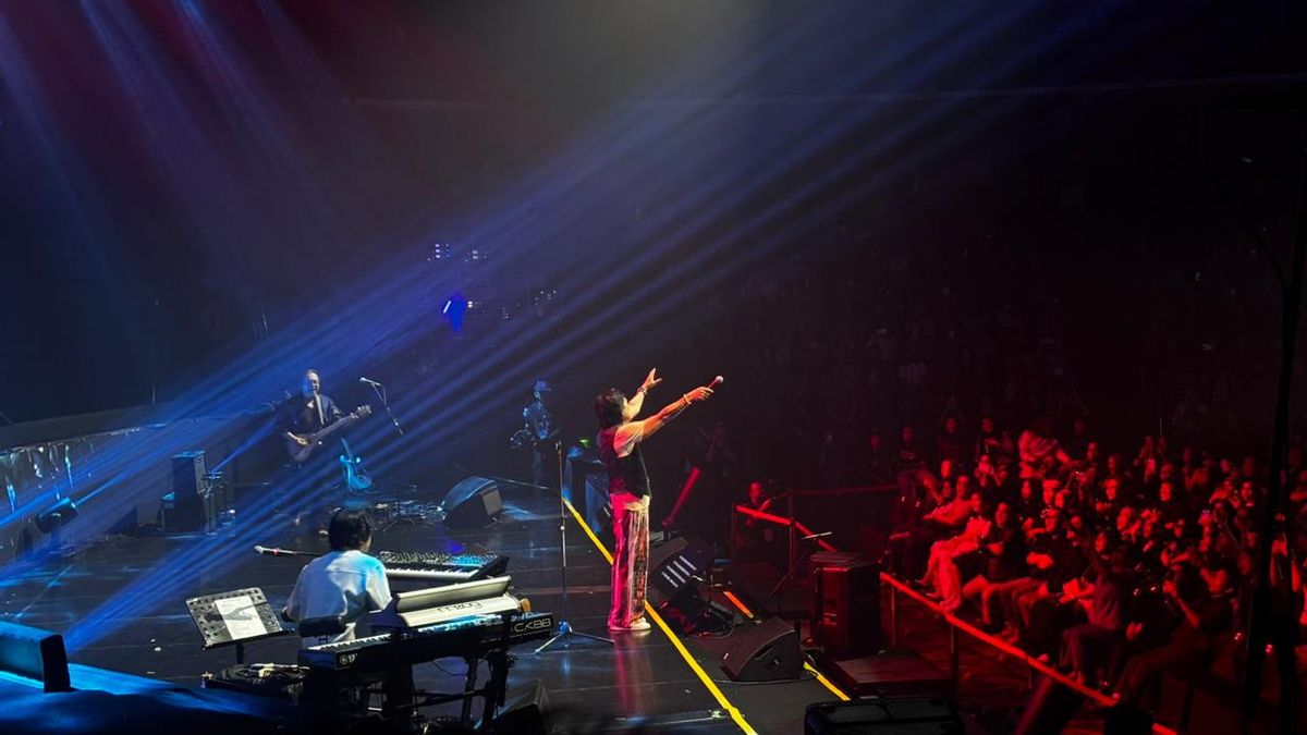 Spirit cherche l'originalité, un concert de 37 ans de KLa Project LUX NOVA enveloppé de surprises et de nostalgie