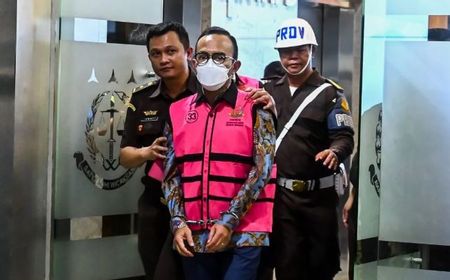 Berlomba Sengsarakan Rakyat di Liga Korupsi Indonesia