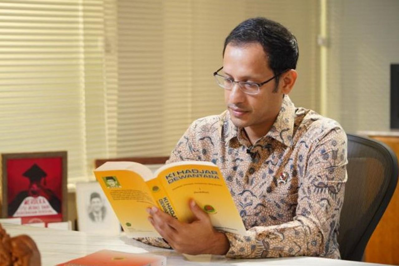 Nadiemはインドネシアの教育にブレークスルーを生み出すための独立した学習プログラムを誇っています