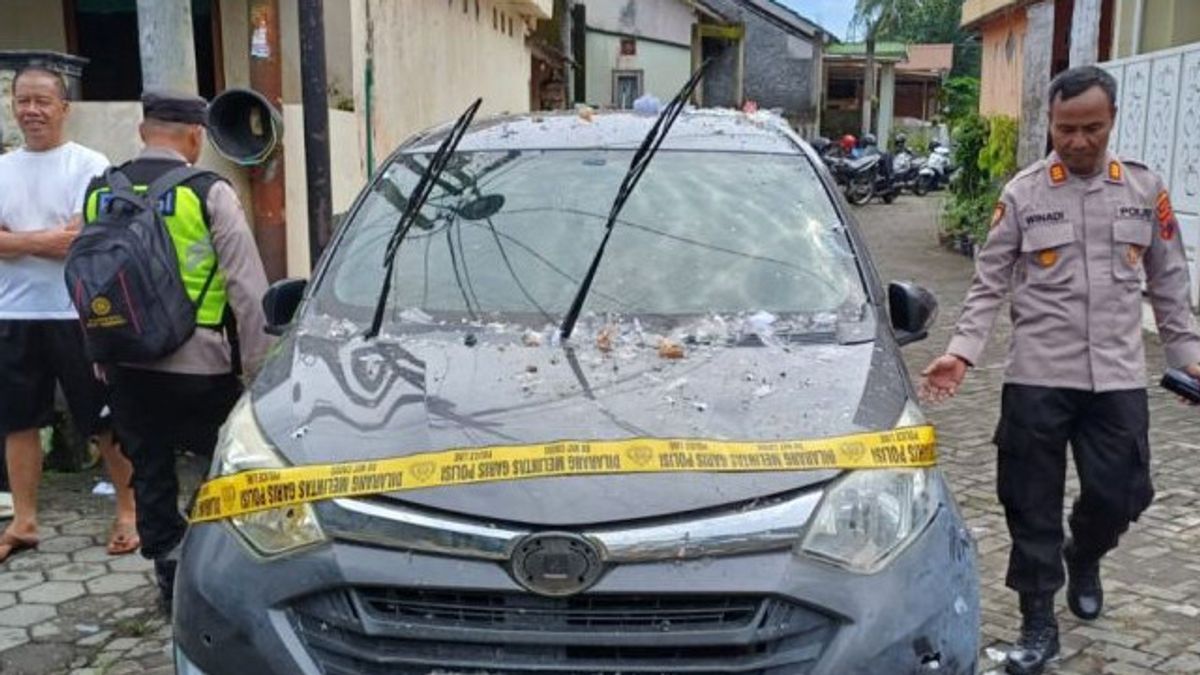 マゲラン・ケティバン熱気球で5軒の家と1台の車が損傷