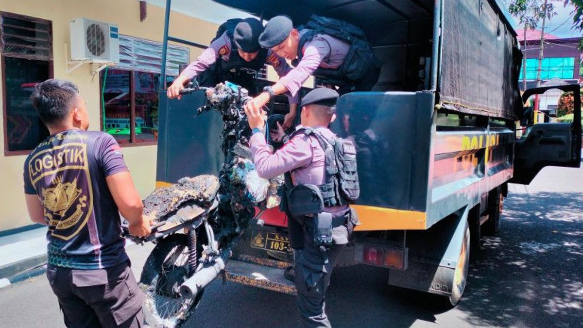  Marah Lihat Istri Masuk ke Rumah Pria Lain, Warga Rejang Lebong Bengkulu Bakar 3 Kendaraan dan Rumah