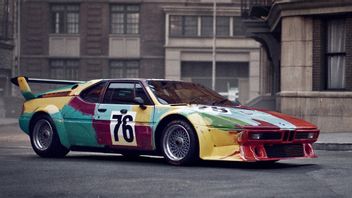 BMW M1 Supercar By Andy Warhol, High Art Work From Legendary Cars