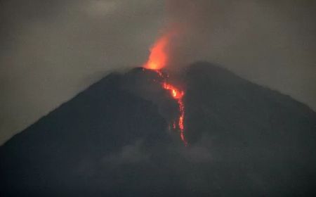 Gunung Semeru 4 Kali Erupsi Hari Ini, Lontarkan Asap Hingga 1 Kilometer