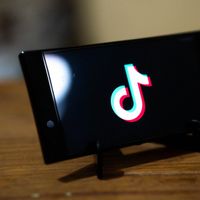 16 Keluarga di Prancis Gugat TikTok,Dituding Picu Gangguan Mental Remaja