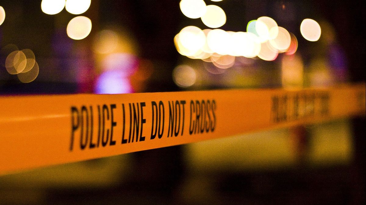 مقتل شخص وإصابة تسعة آخرين نتيجة حشد خلال حفل موسيقي في نيويورك ، الشرطة تجري تحقيقا