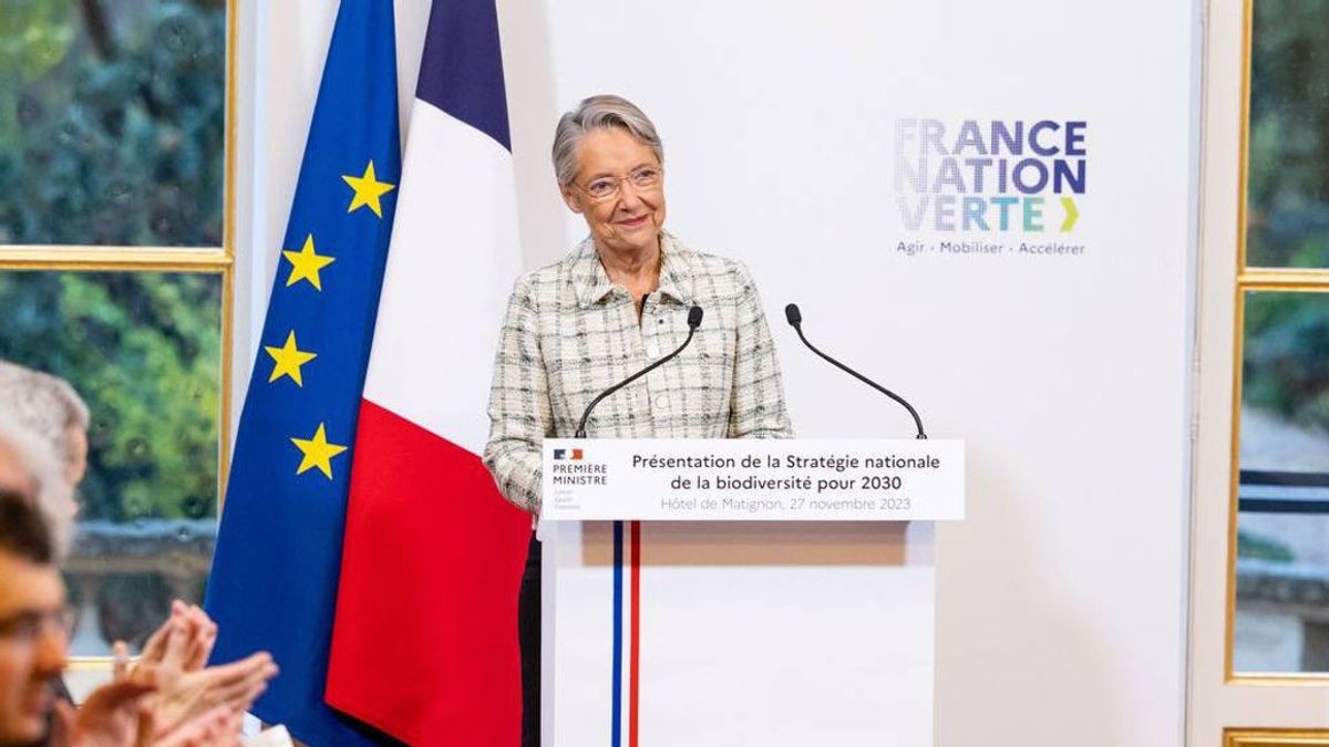 La Première ministre Français Elisabeth Borne Mundur