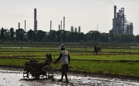 Kebakaran Kilang Pertamina Balongan, 4 Warga yang Melintas Menderita Luka Bakar