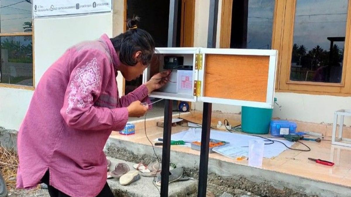 Tahun Ajaran Baru, Pelajar SMA di Sulteng Dapat Pelajaran Alat Peraga Fenomena Gempa Bumi  