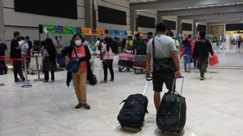قبل العودة إلى الوطن في العيد، مطار سوكارنو هاتا يعترف بوجود طلب للحصول على جدول رحلات إضافي