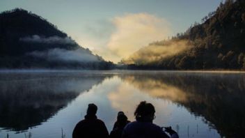 TNBTS Closes Mount Semeru Climbing Route Respects Karo Day