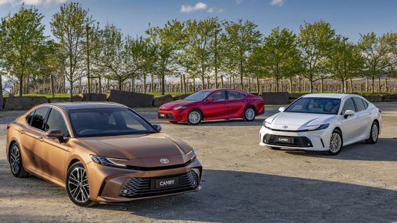 Toyota Camry Generasi Terbaru Sapa Pasar Australia, Hadir dengan Tiga Varian