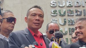 Wajib Lapor, Rismon Mengaku Bukan Tahanan Kota