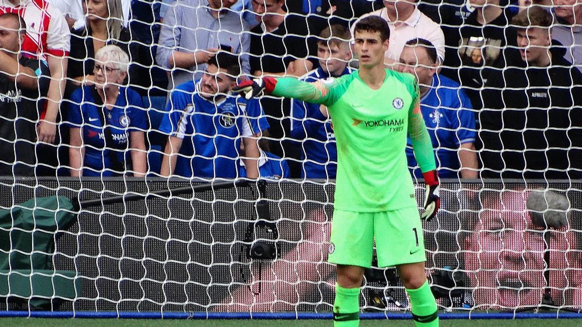 February 25 In History: Kepa Arrizabalaga Refuses To Be Replaced, Wild Speculation About Sarri Spreads Behind It