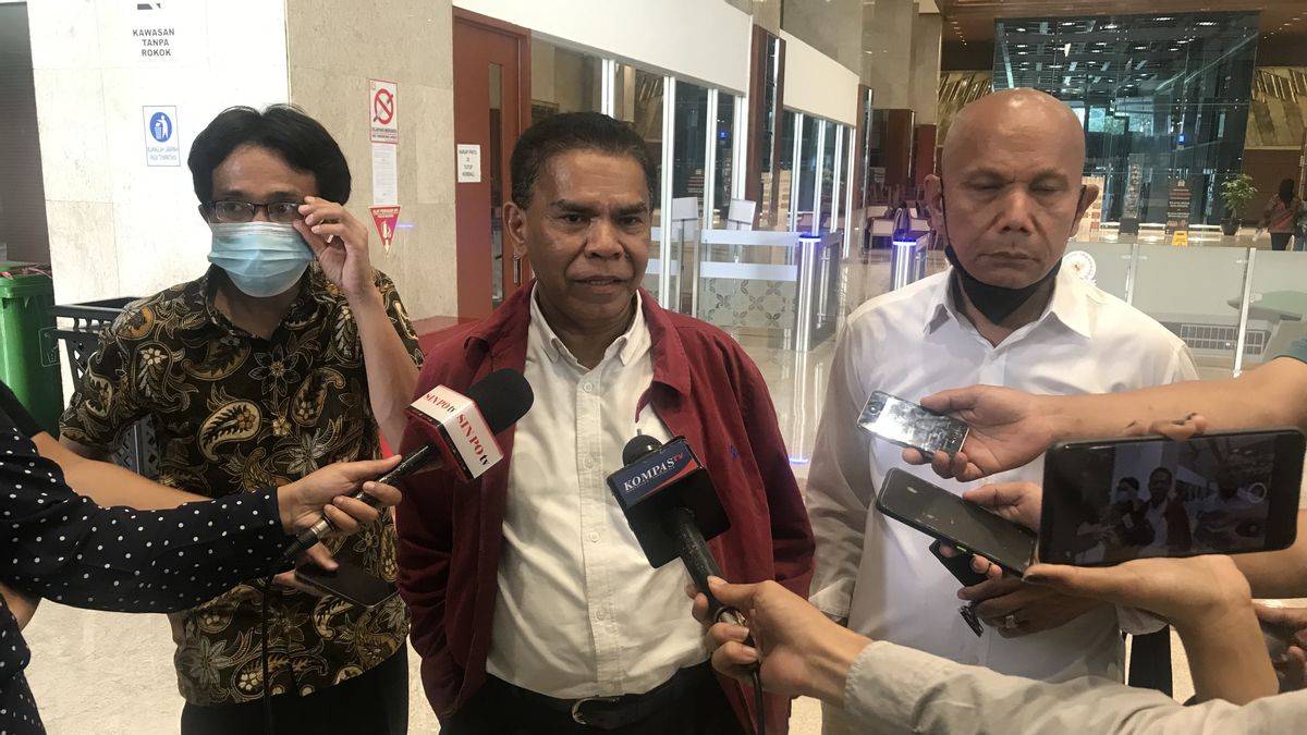 Temui Ketua III DPR, Tim Advokat Minta Kapolri Tuntaskan J Hingga Ada Penetapan