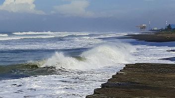危険！2 今日 インド洋の波の高さは6メートルに達する可能性があります