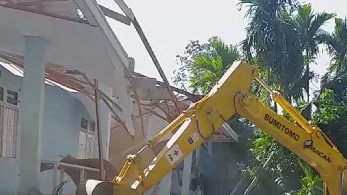 Bâtiment Du Campus De L’Université Tomakaka à Mamuju Dirobahkan