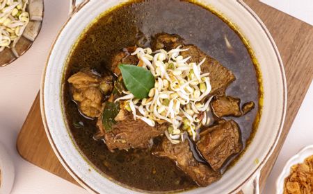 Beda Rawon dan Brongkos yang Sama-Sama Berkuah Hitam dari Kluwek