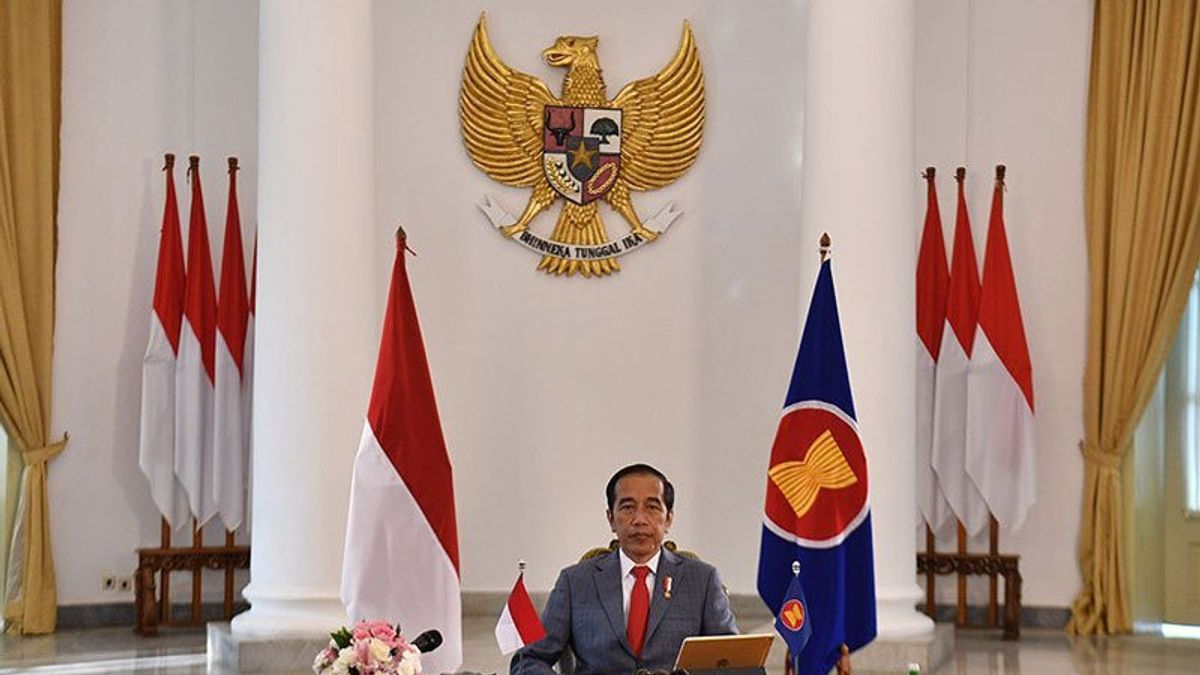 Cek Kesiapan KTT ke-42 ASEAN, Jokowi Tinjau Tempat Acara dan Jamuan Makan