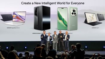 荣耀推出最新款配有人工智能功能的智能手机和笔记本电脑