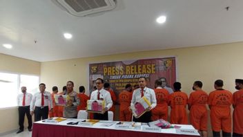 قضية فساد مشروع كيمينبورا في جنوب سومطرة، 12 مشتبها بهم يتمتعون بوضع رؤساء القرى السابقين 