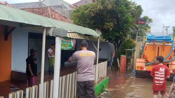 Viral, The Flood Of Red Water In Pekalongan, Allegedly There Are Residents Throwing Away Batik Medicine Carelessly