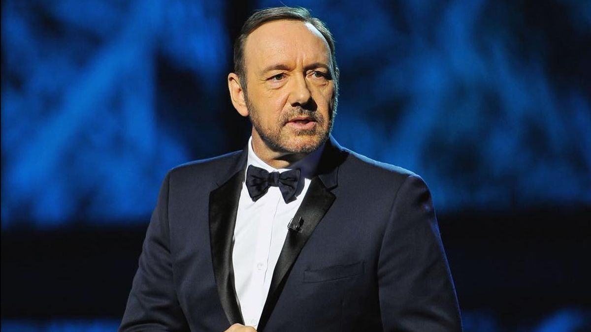 Kevin Spacey Terima Penghargaan di Cannes, Perdana Muncul ke Publik Usai Kasus Pelecehan