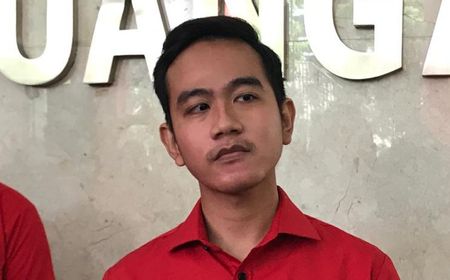 Usai Wakil Wali Kota Solo Dinyatakan Positif COVID-19, Gibran Lakukan Swab Test