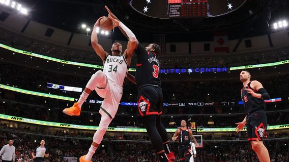 Giannis Antetokounmpo domine avec 46 points lorsque les Bucks battent les Bulls 111-97