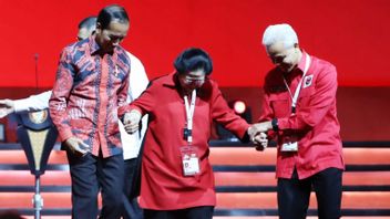 Megawati-Jokowi Togetherness At The PDIP National Working Meeting IV Called Hasto Answering Circulating Speculation