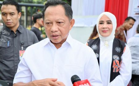 Mendagri: Desa dan Daerah Harus Punya Aturan Lindungi Pekerja Migran