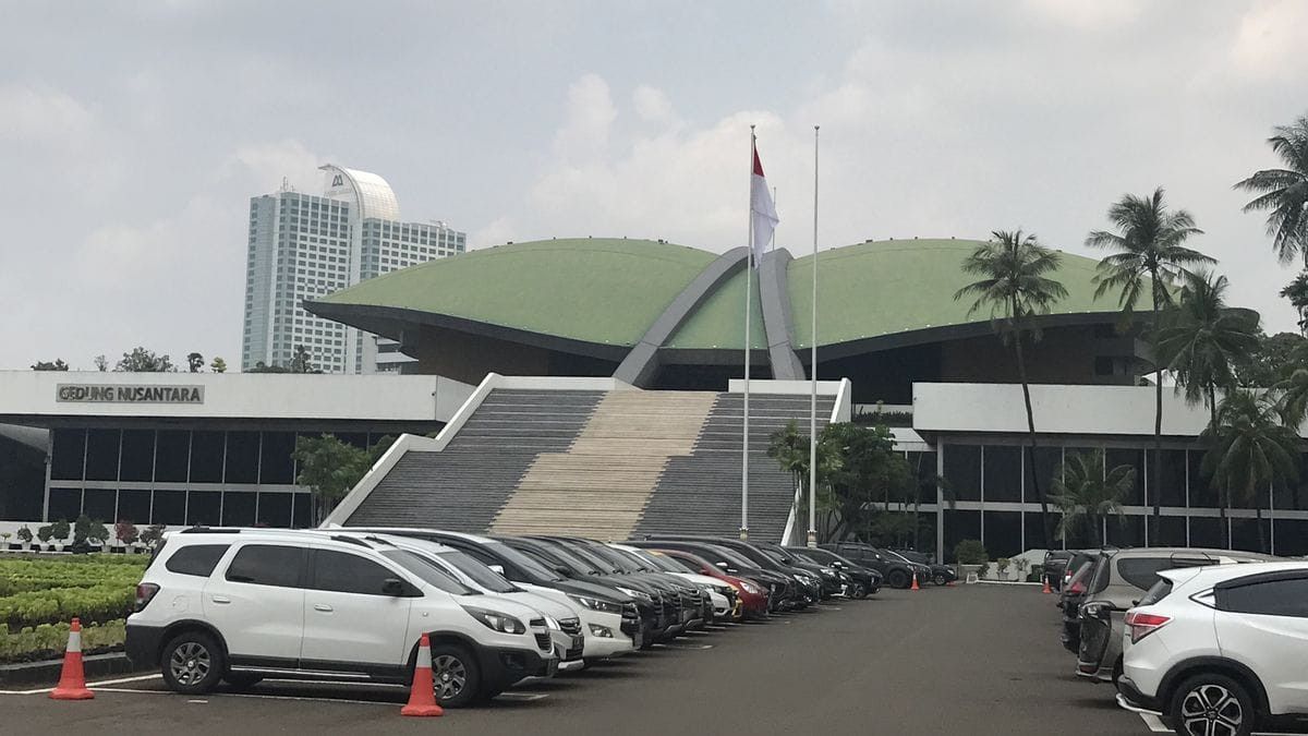 Agenda DPR Hari Ini Bahas Reformasi Polri hingga Revisi UU Hak Cipta