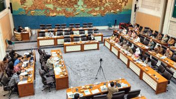 工业竞争力被称为下降,众议院召集工业部农业工业总局到若干协会