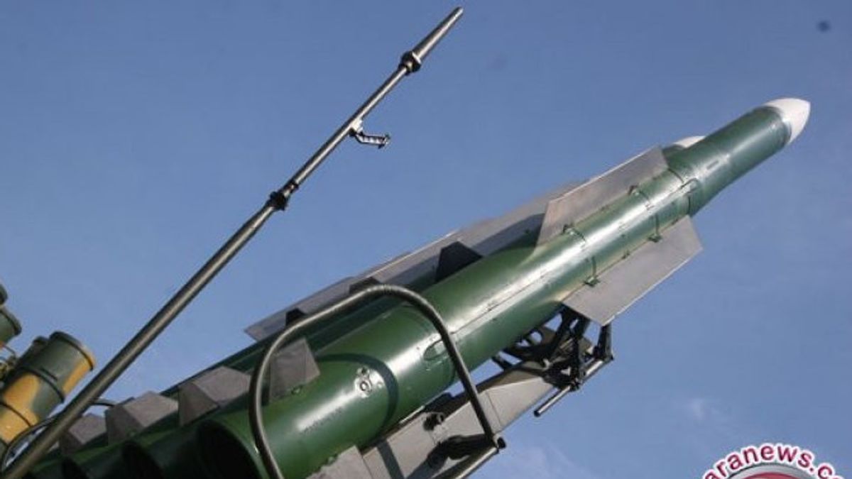 روسيا تطور صاروخا باليستيا مضادا للسفن من طراز "زميفيك" يزعم أنه يدمر أهدافا سطحية كبيرة