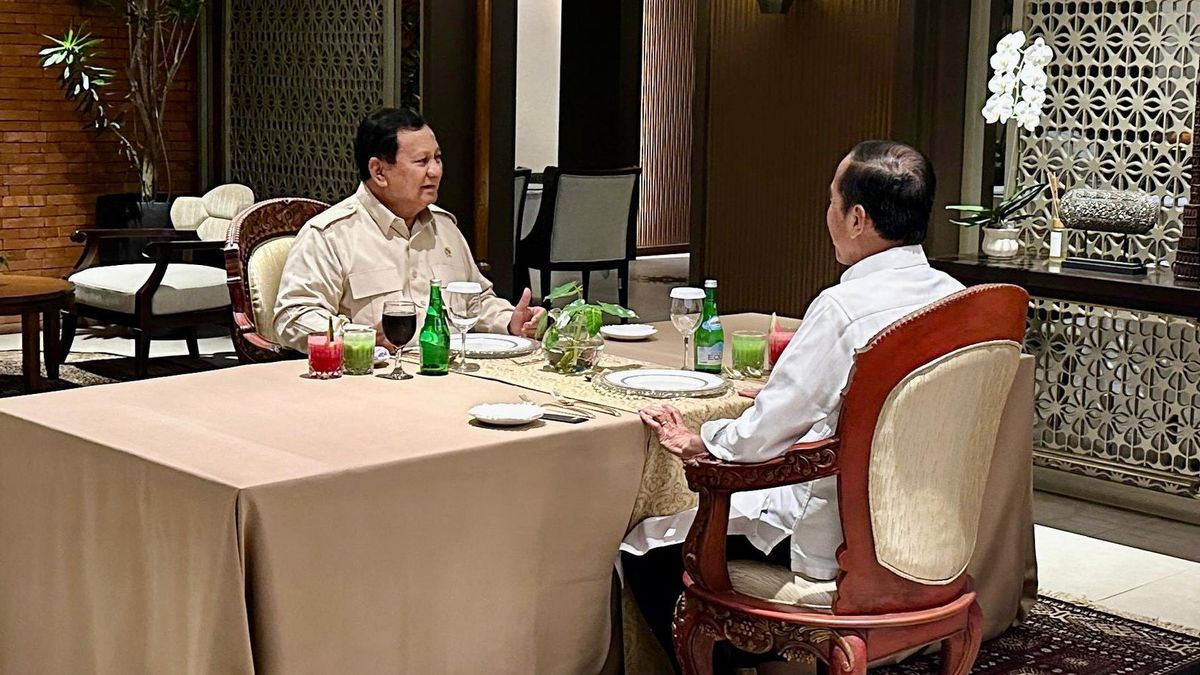 Prabowo admet que Jokowi a aidé beaucoup pendant la transition, y compris au sujet du cabinet