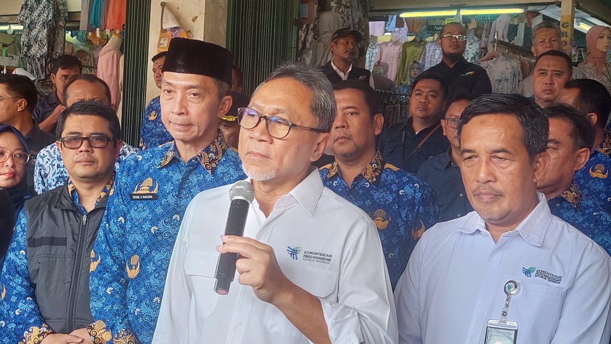 Blusant vers le nouveau marché de Bogor, le ministre du Commerce heureux que le prix du riz local a chuté de 2 000 IDR